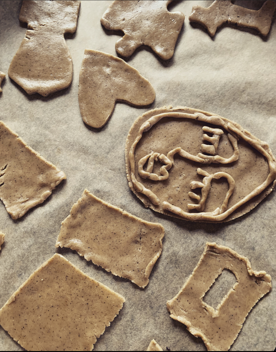 Fleas and gingerbread