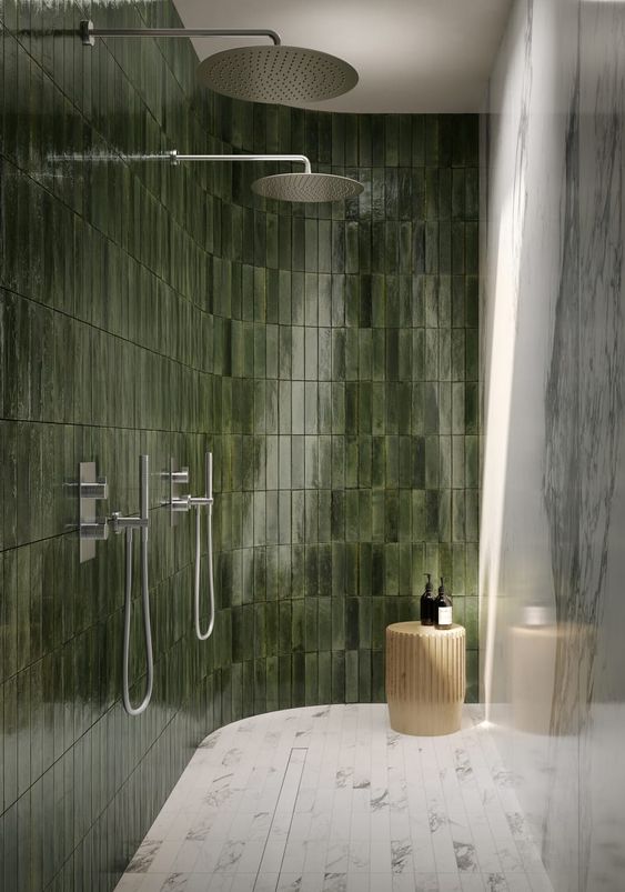 Bathroom fantasies