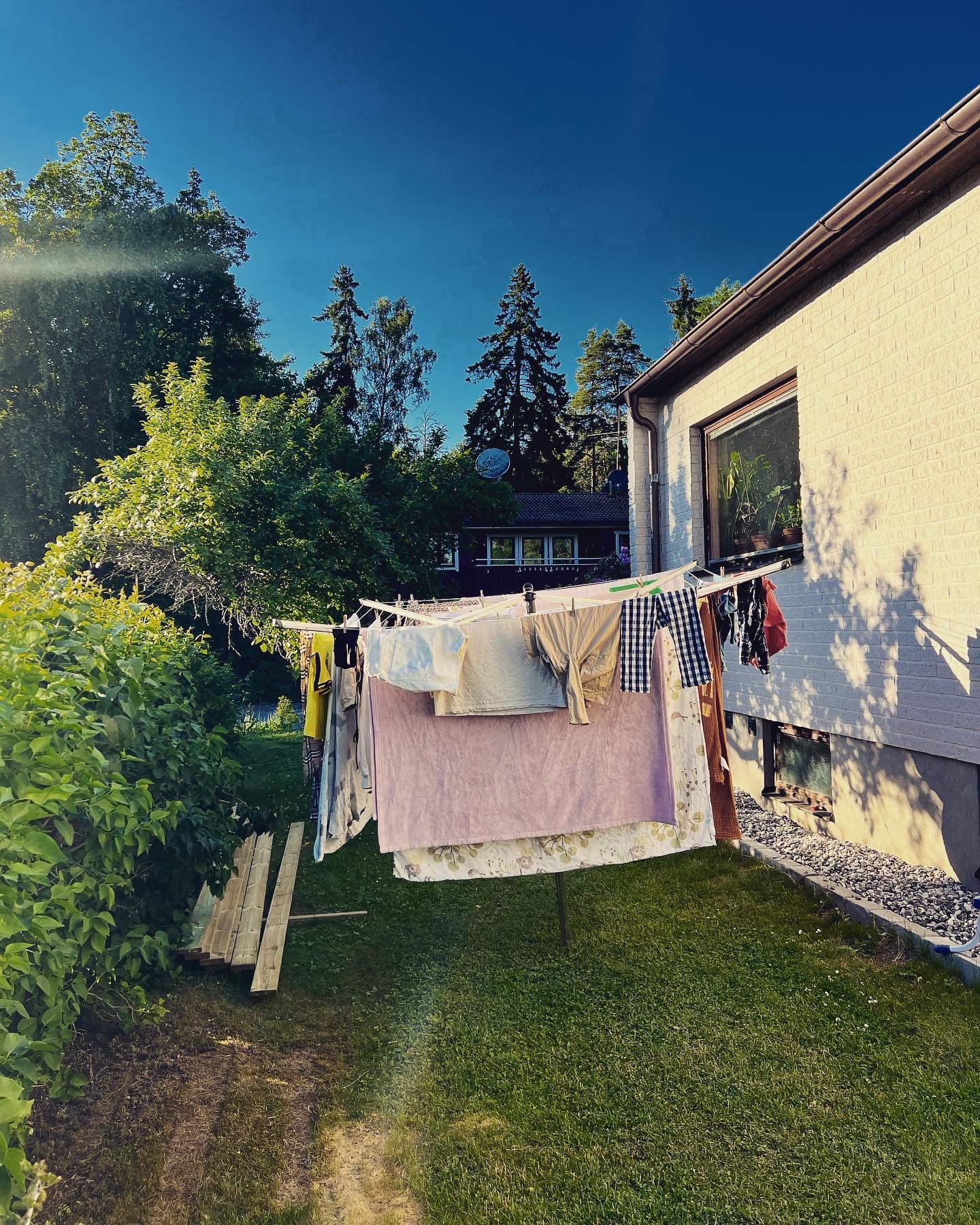Midsummer weekends