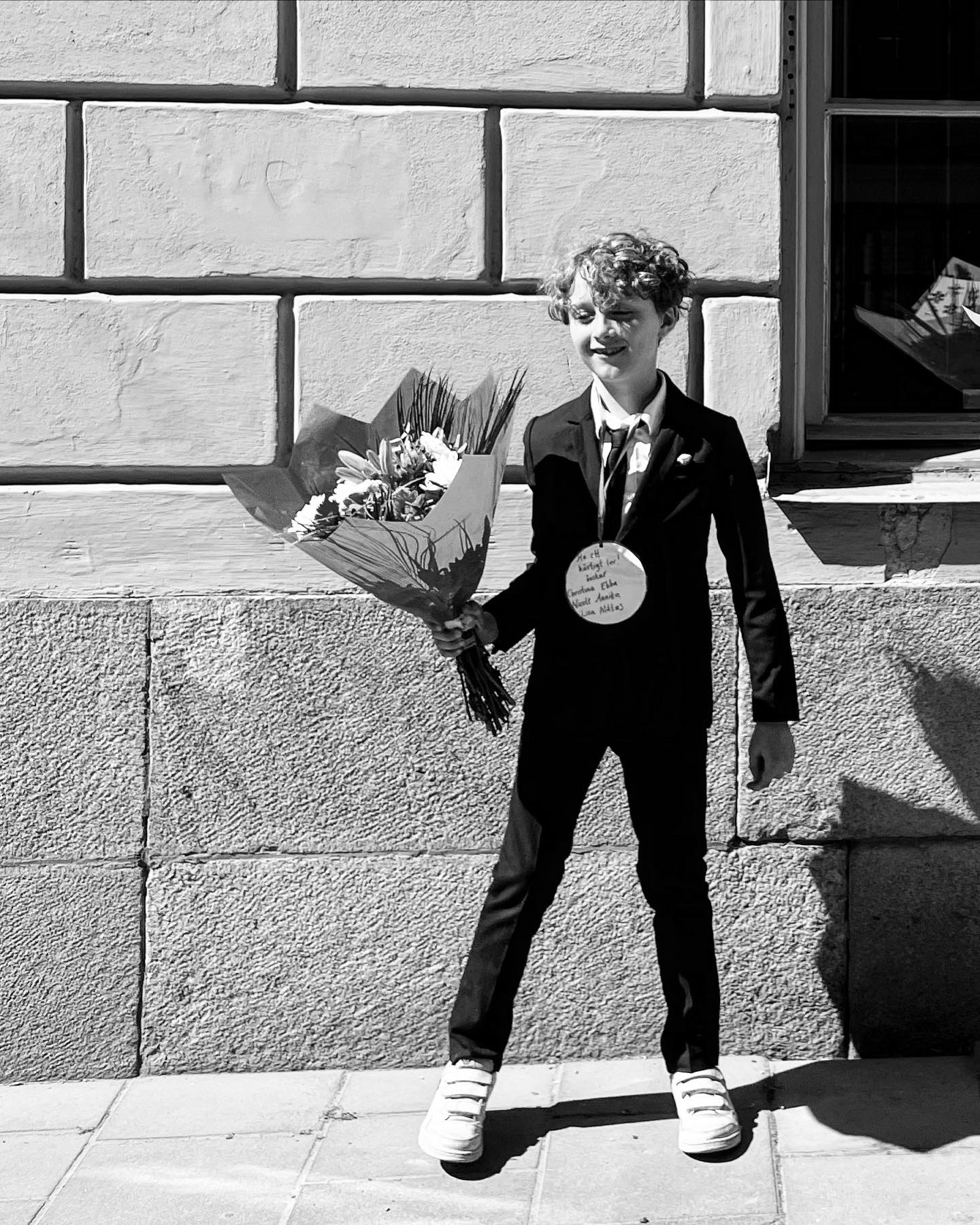 Flowers and cake