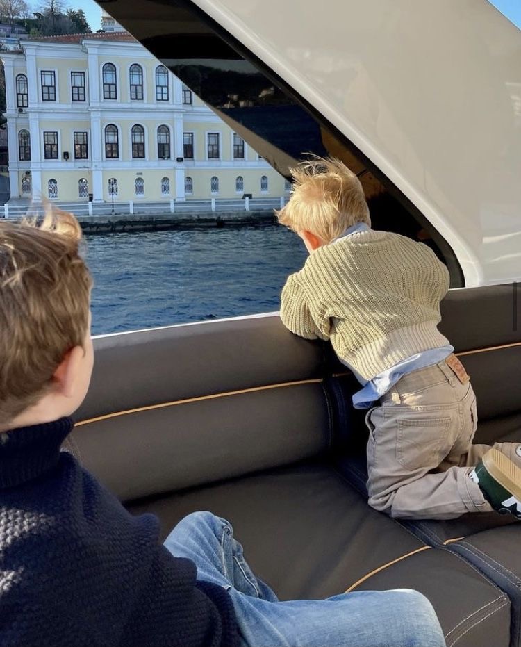 City vacation vibe