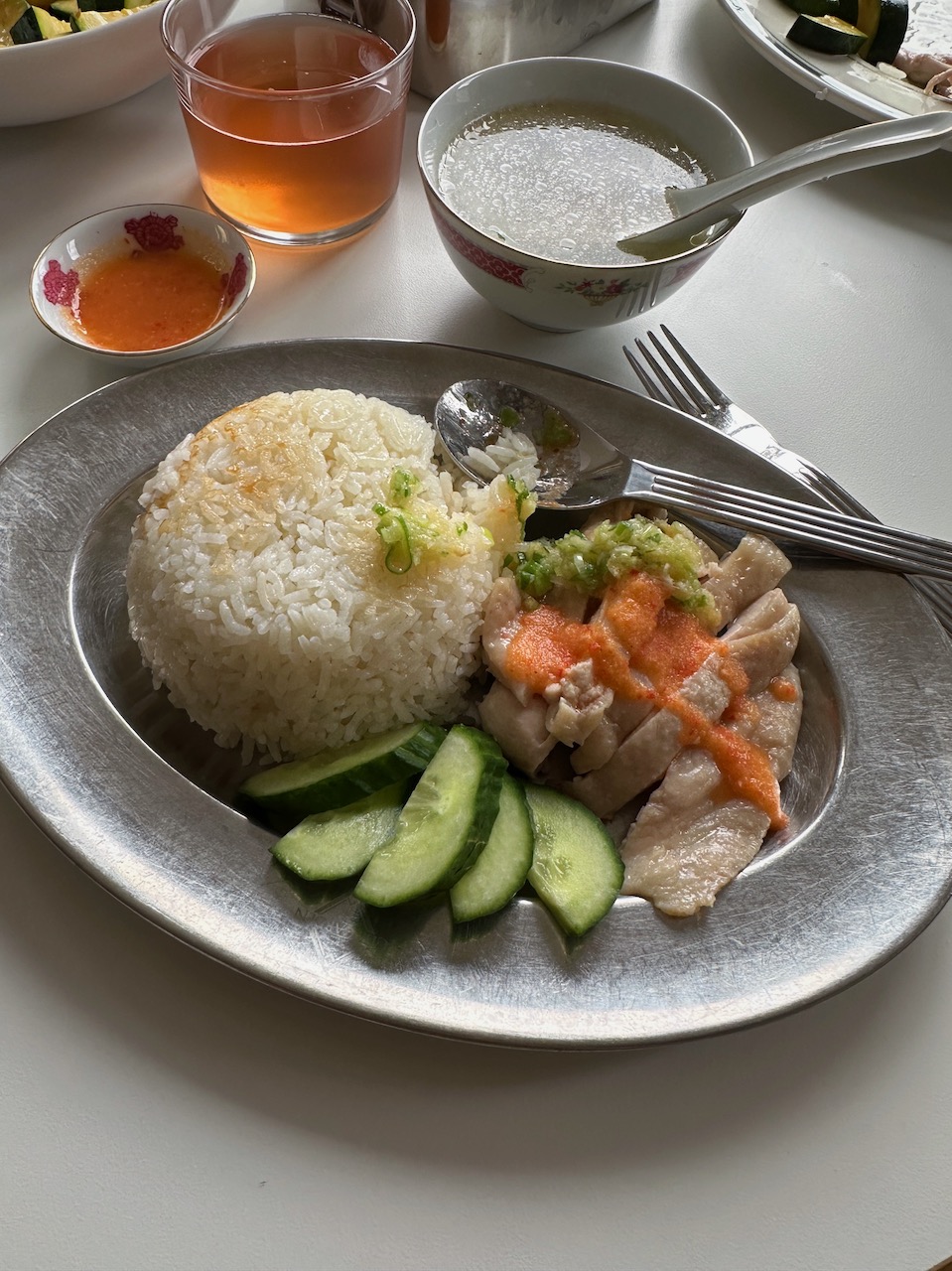 Sittdansa till Hainanese Chicken Rice