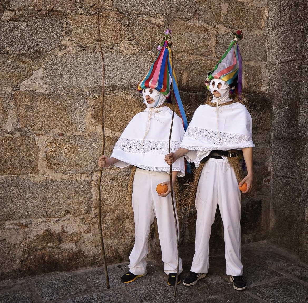 Masked Traditions av Ashley Suszczynski