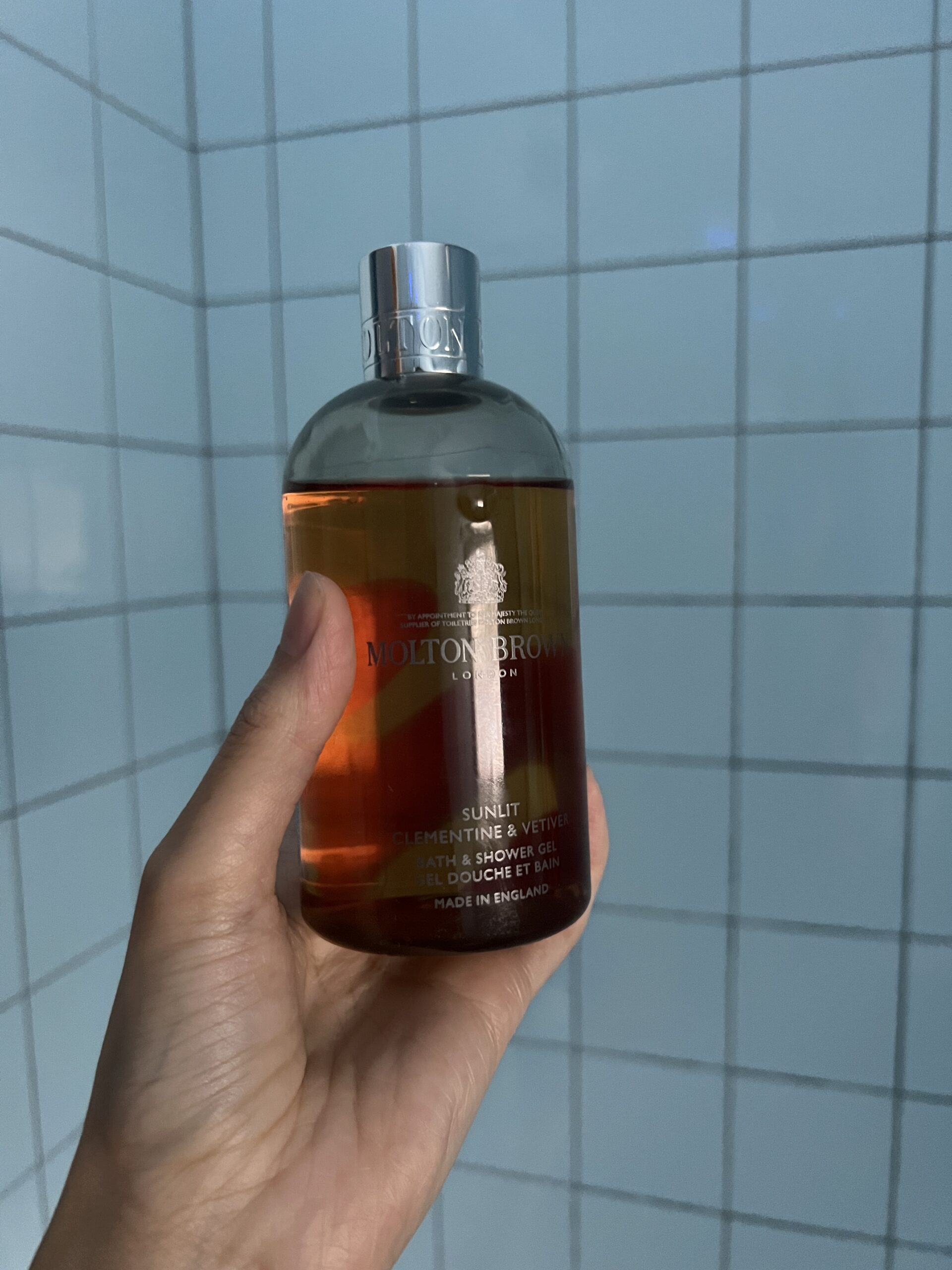 Fem produkter från badrummet