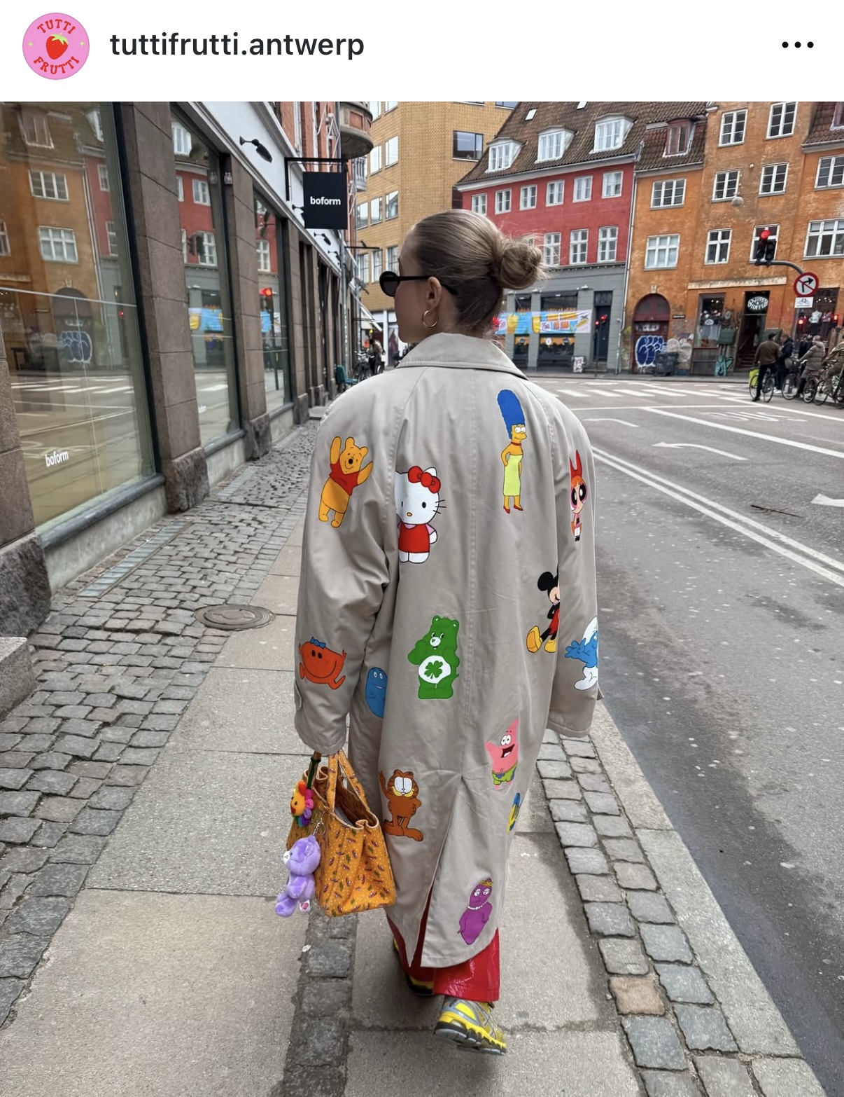 Tutti frutti coat
