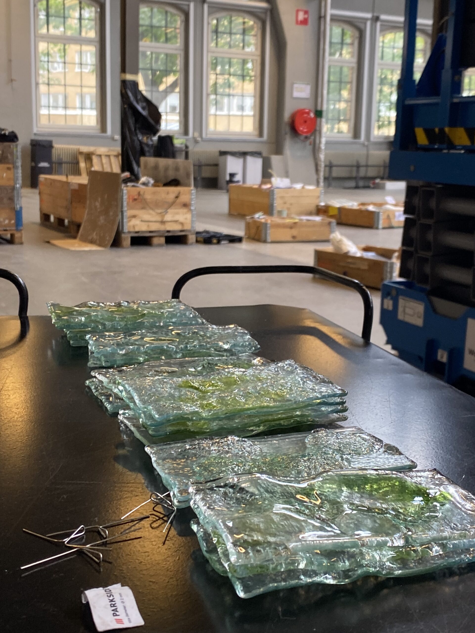 The glass installation From production to installation