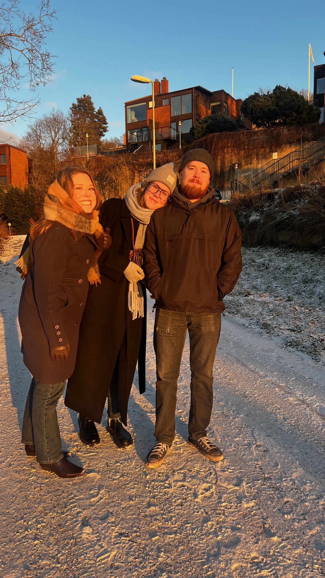 Tre systrar och en bror