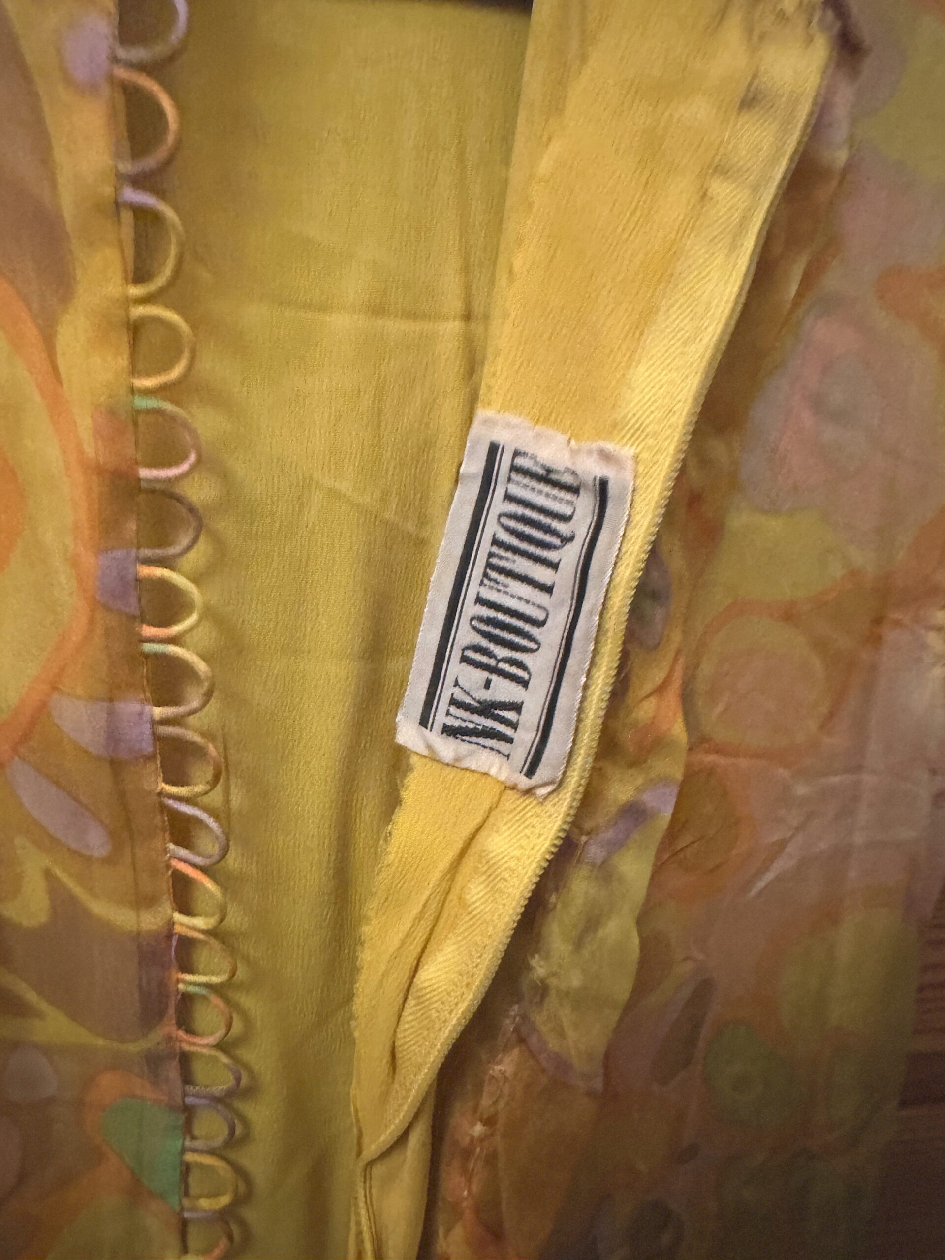 Vintagegarderoben – Fjädrar och färgkaramell från 60-talet