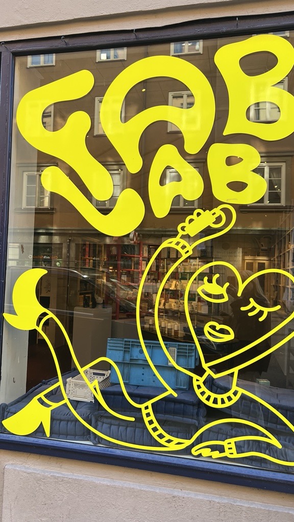 FAB LAB, en hund och underbara kompisar på jobbet